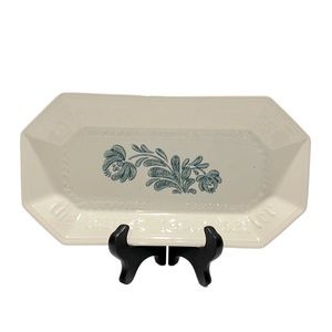 Pfaltzgraff Yorktowne Bread Platter-Green Design